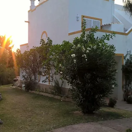 ヴィラ Casa Alfanzina